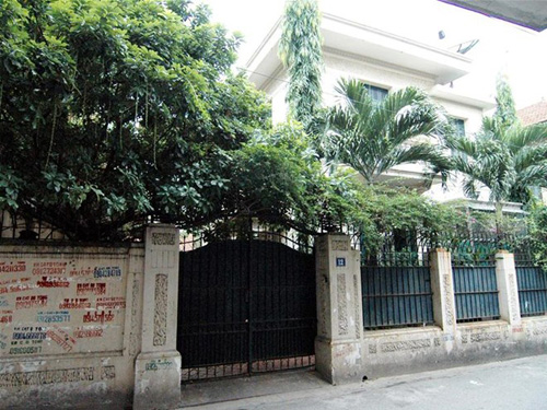 Sắp hết thời chây ỳ với nhà công vụ ảnh 1